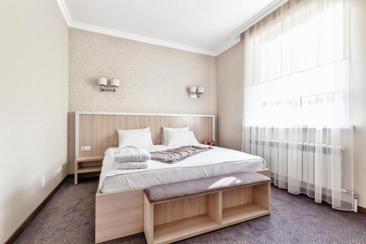 Aykun Hotel By Ag Hotels Group アスターナ エクステリア 写真